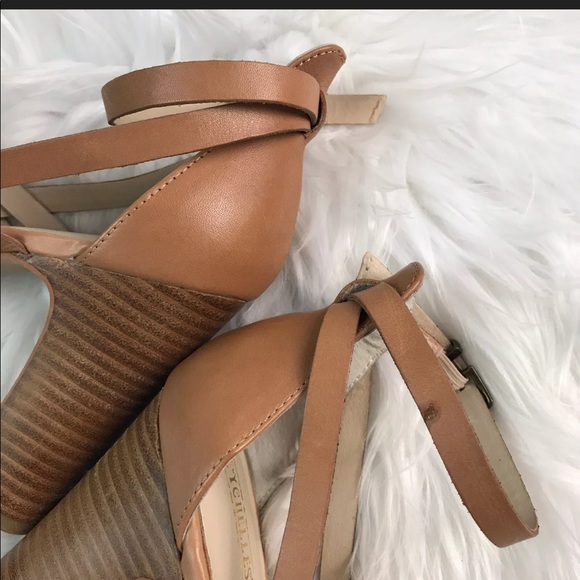🦩SOLD🦩Seychelles Strappy Ankle Tan Leather - Picture 11 of 12